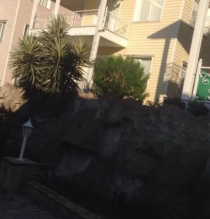 Pine Hill Marmaris Aparthotel İçmeler