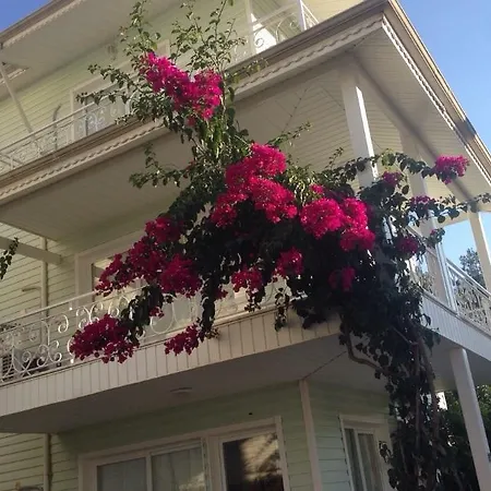 Pine Hill Marmaris * Ичмелер