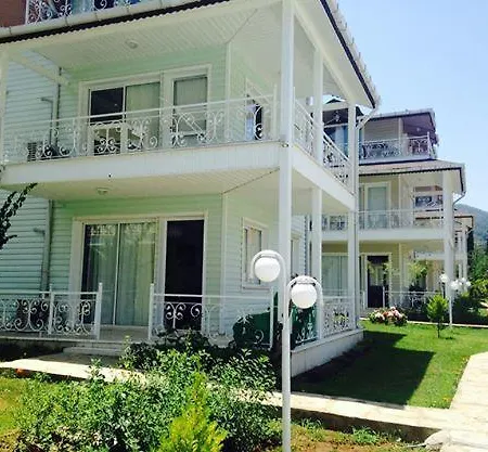 Aparthotel Pine Hill Marmaris *