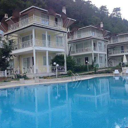Pine Hill Marmaris Апарт-отель *