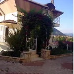 アパートホテル Pine Hill Marmaris *