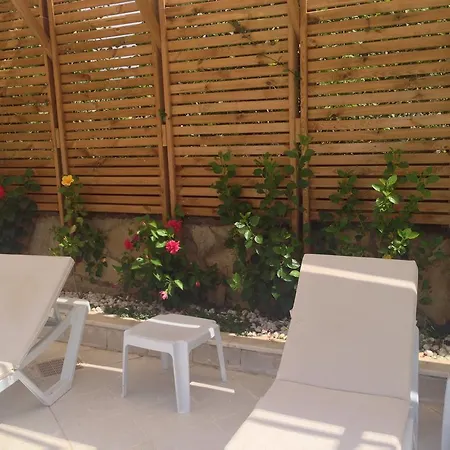 Pine Hill Marmaris 公寓式酒店 伊丘美勒