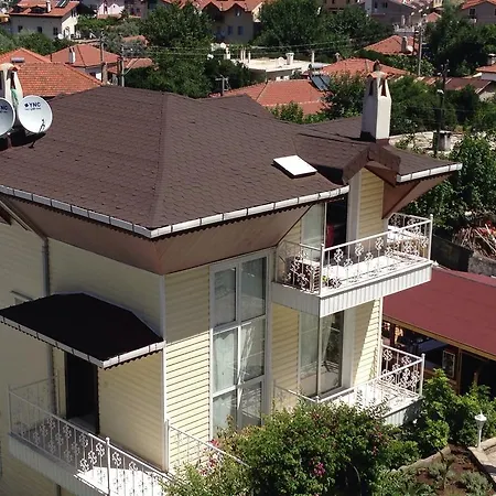 Pine Hill Marmaris 公寓式酒店