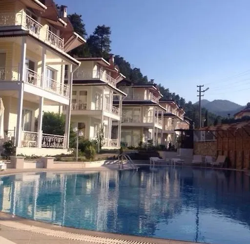 Pine Hill Marmaris Apartahotel *
